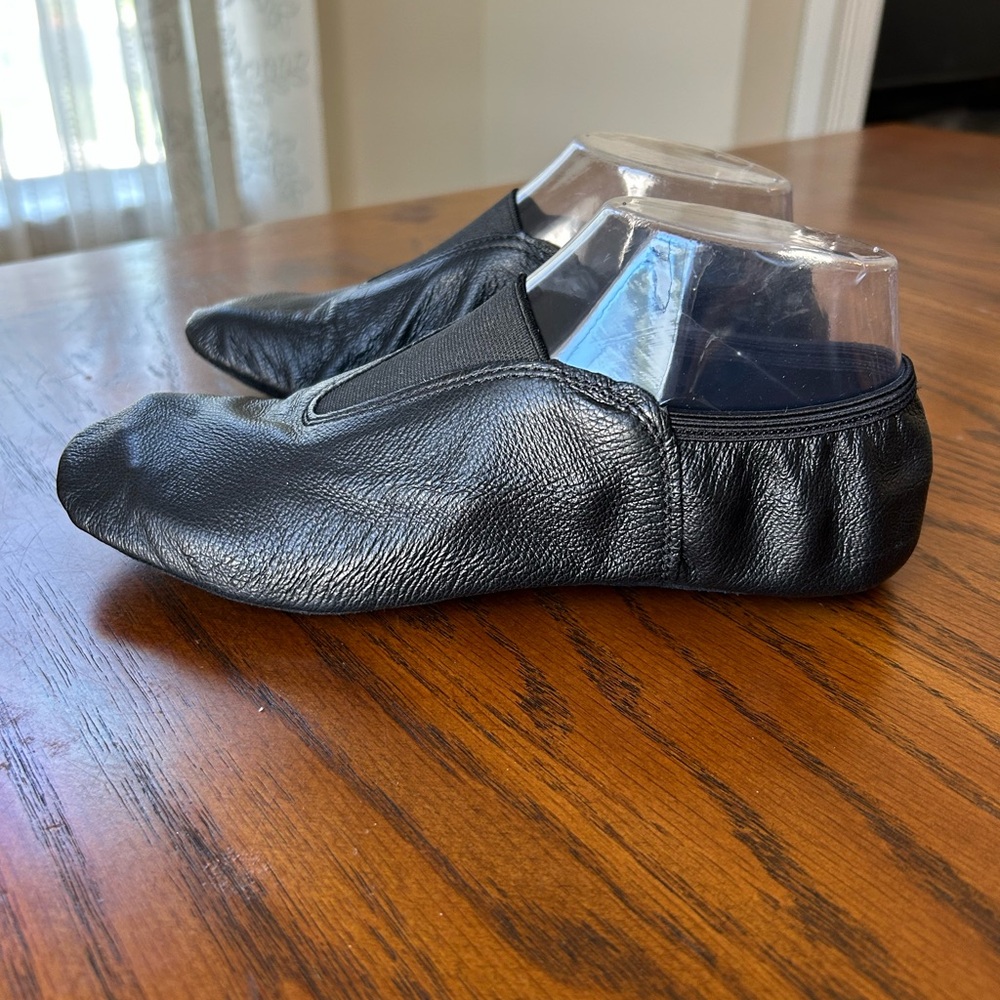 Capezio Black Leather Ballet Jazz Slippers
